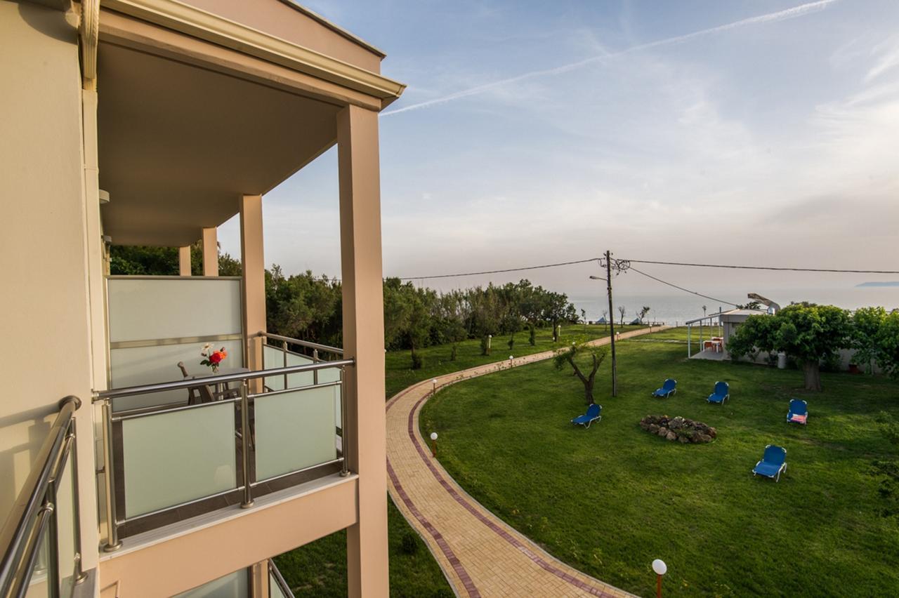 Harmony Hotel Kourouta Dış mekan fotoğraf